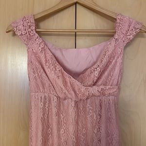 NWOT pink lace long dress with train Medium. Prom wedding special occasion